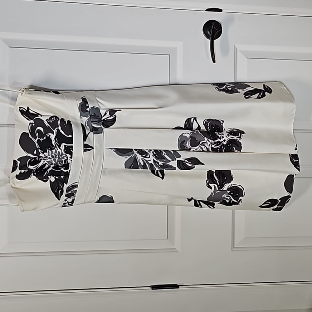Ann Taylor strapless dress